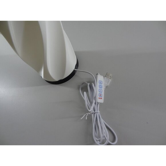 Modern Twist Design LED Table Lamp USB Powered 3D printed in USA - Picture 14 of 14